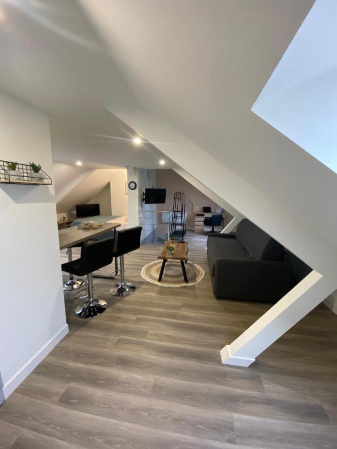 Studio Spacieux Et Elegant Au Coeur De Bourbourg - Gare A Proximite Kültér fotó